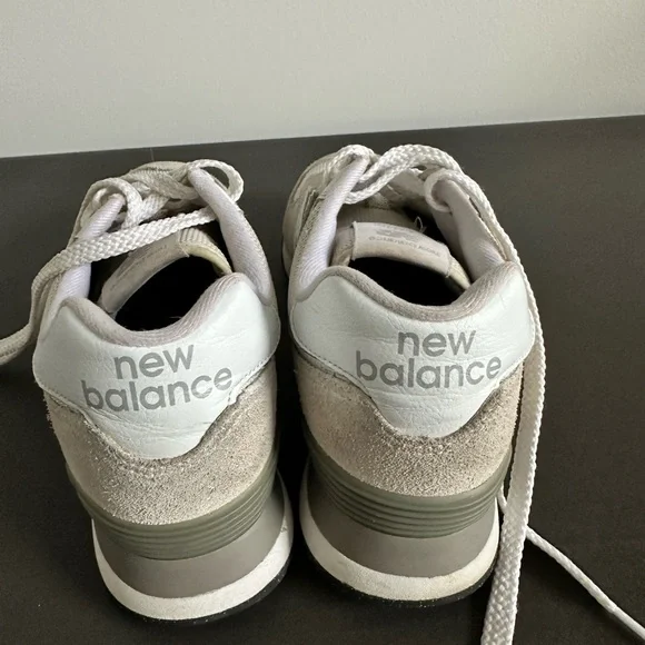 New Balance 574 Core Sneakers in Nimbus Cloud with NB white Women size 8 - Picture 10 of 15